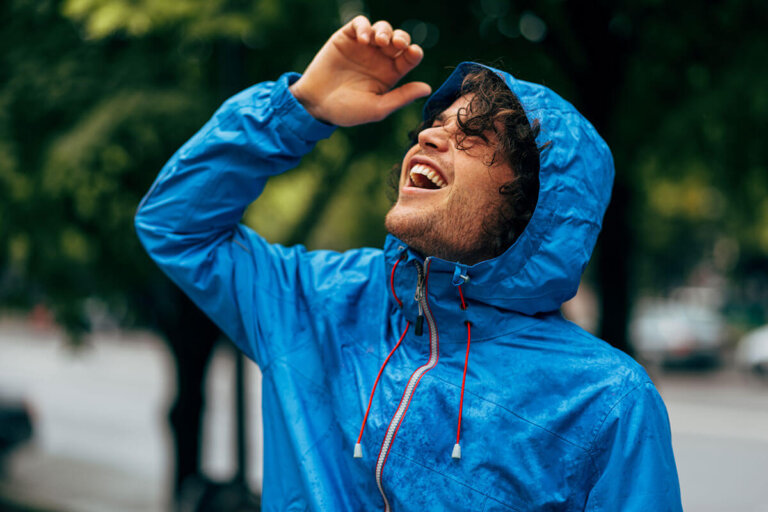 chaqueta impermeable para hombre