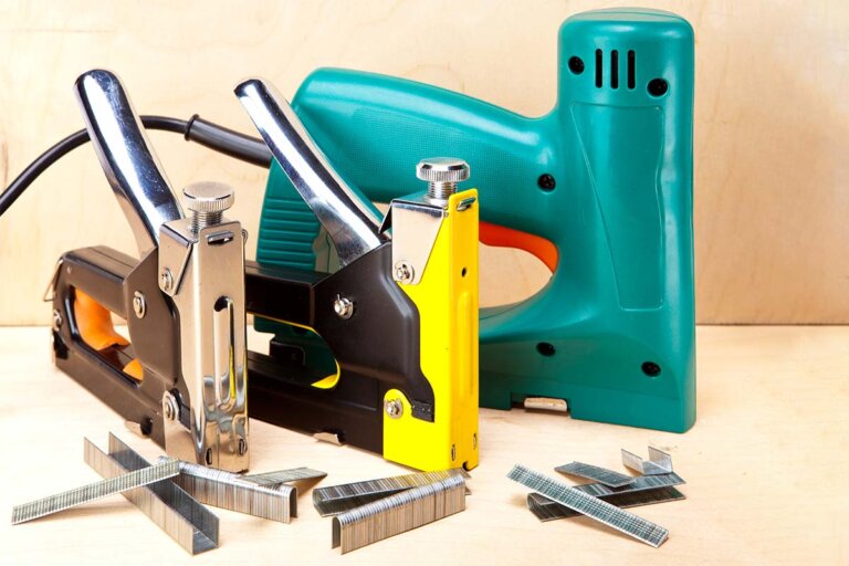 clavadora a batería