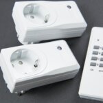 enchufe con mando a distancia