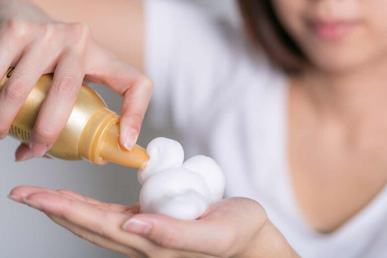 espuma para el cabello