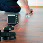 láser de línea cruzada