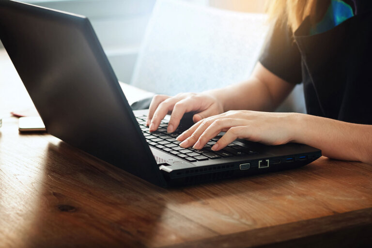 portátil de 14 pulgadas