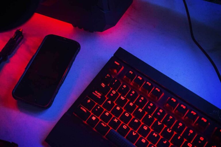 teclado retroiluminado